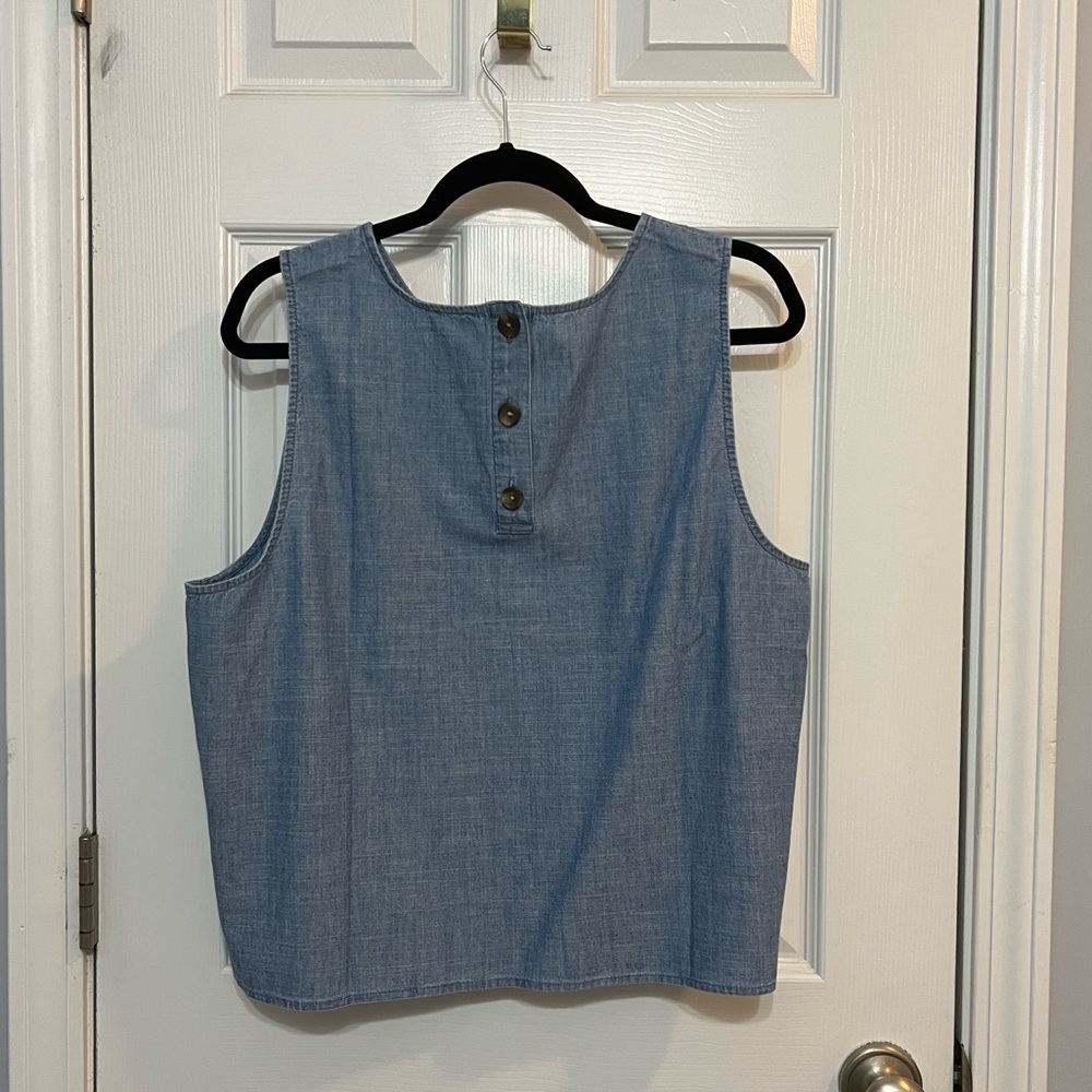 NWT Sz XXL JCrew Chambray Top - Picture 2 of 4